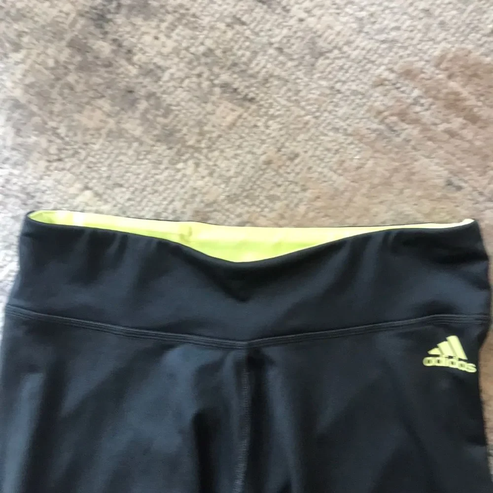Adidas Capri Leggings Size S